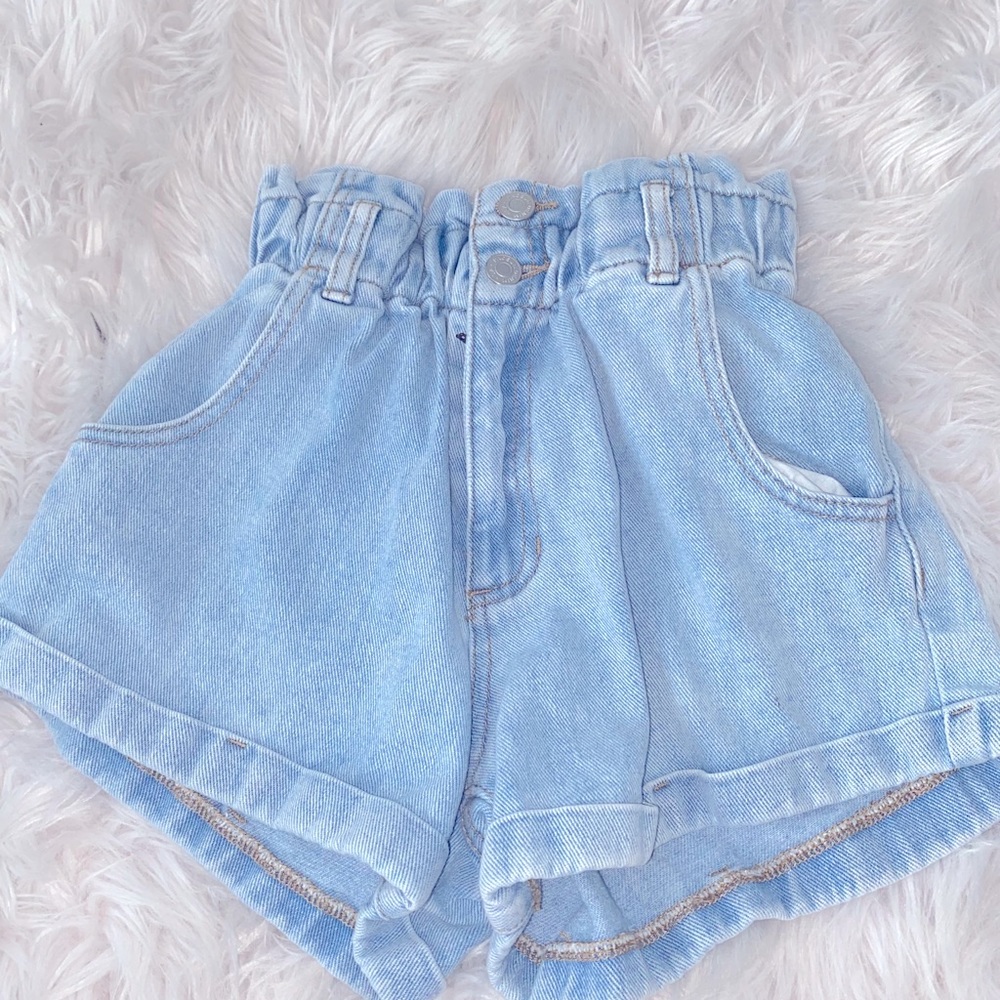 Paper bag shorts